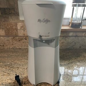 Iced coffee maker